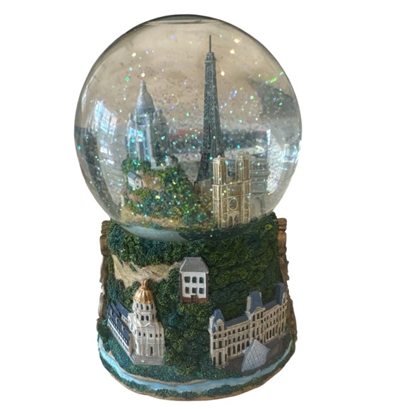Paris Musical Snow Globe Eiffel Tower La Vie En Rose San Francisco Music Box Co - Picture 7 of 15